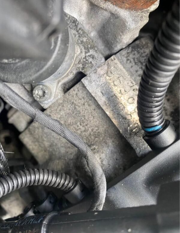 BMW 123d N47D20B 2008 Engine