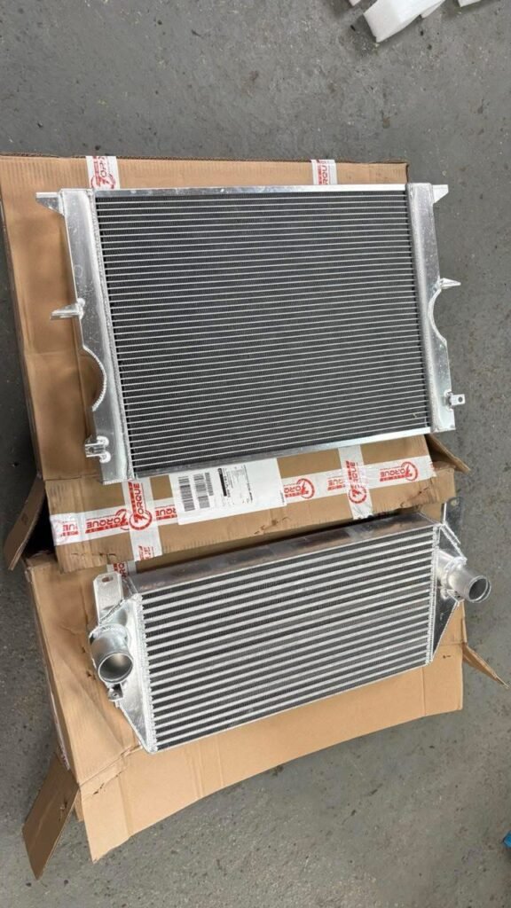 photo 5852496306855677058 y