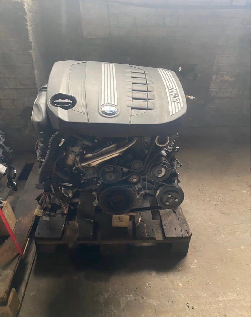 BMW F01 730d N57D30A Engine 2010