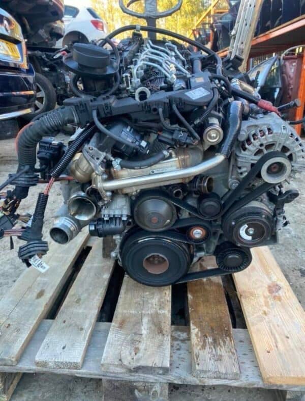 BMW 530d 2010 engine