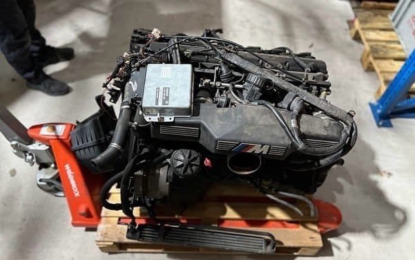 BMW E34 M5 S38B36 Engine